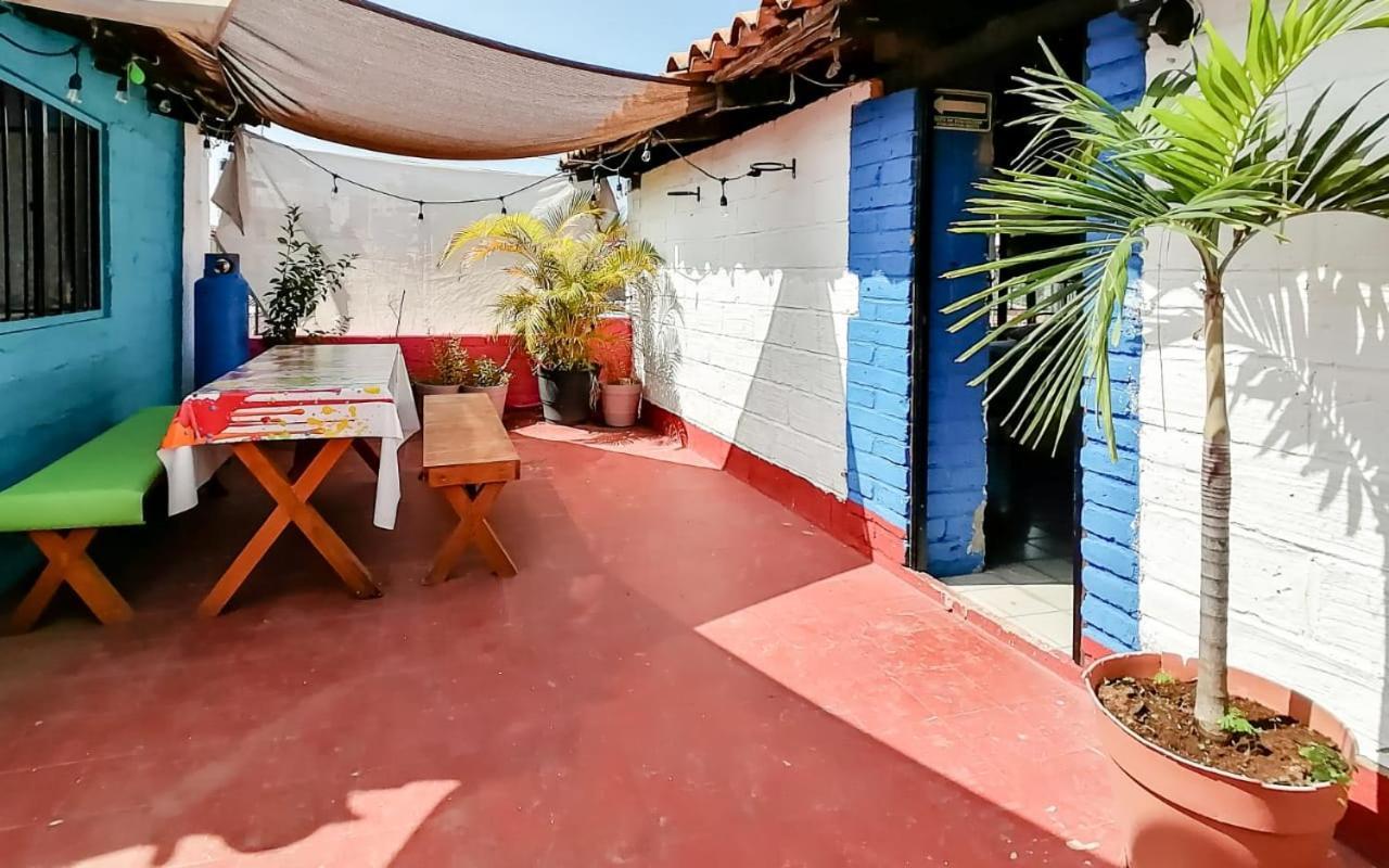 ホテルCasa Frida Vallarta プエルトバラータ エクステリア 写真